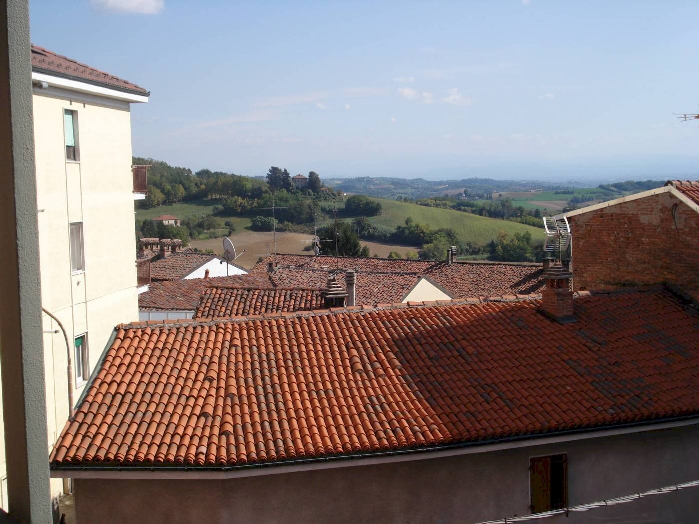 One-room apartment via Sottotorre, San Salvatore Monferrato - photo 2
