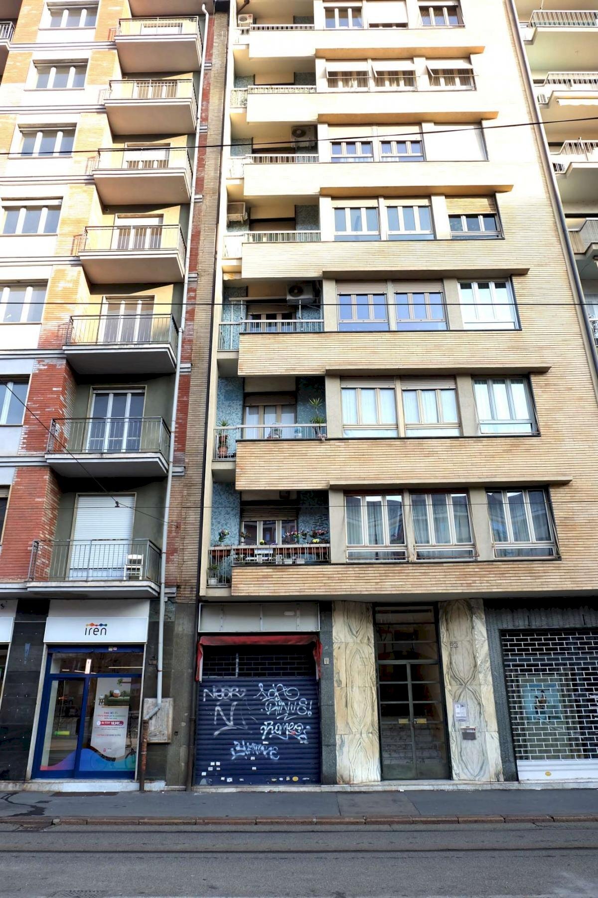 Shop Via Nicola Fabrizi, Torino - photo 2