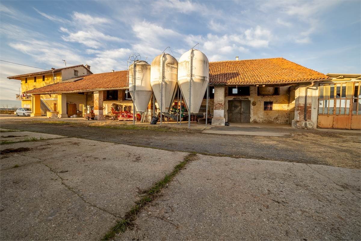 Rustic via torino 398, Cuneo - photo 2