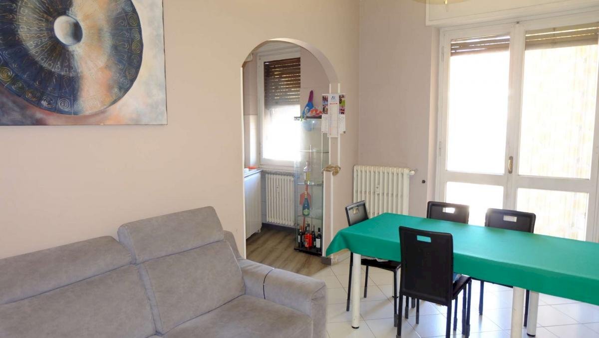 Three-room apartment Strada Carignano, Moncalieri - photo 2