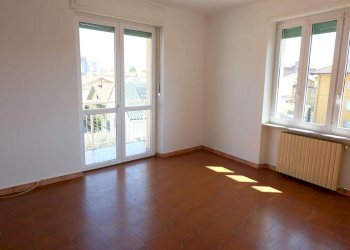 Bilocale Via Giuseppe Garibaldi, Grugliasco - foto 4