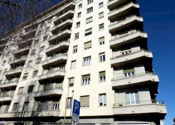 Three-room apartment Piazza Chironi, Torino - photo 1