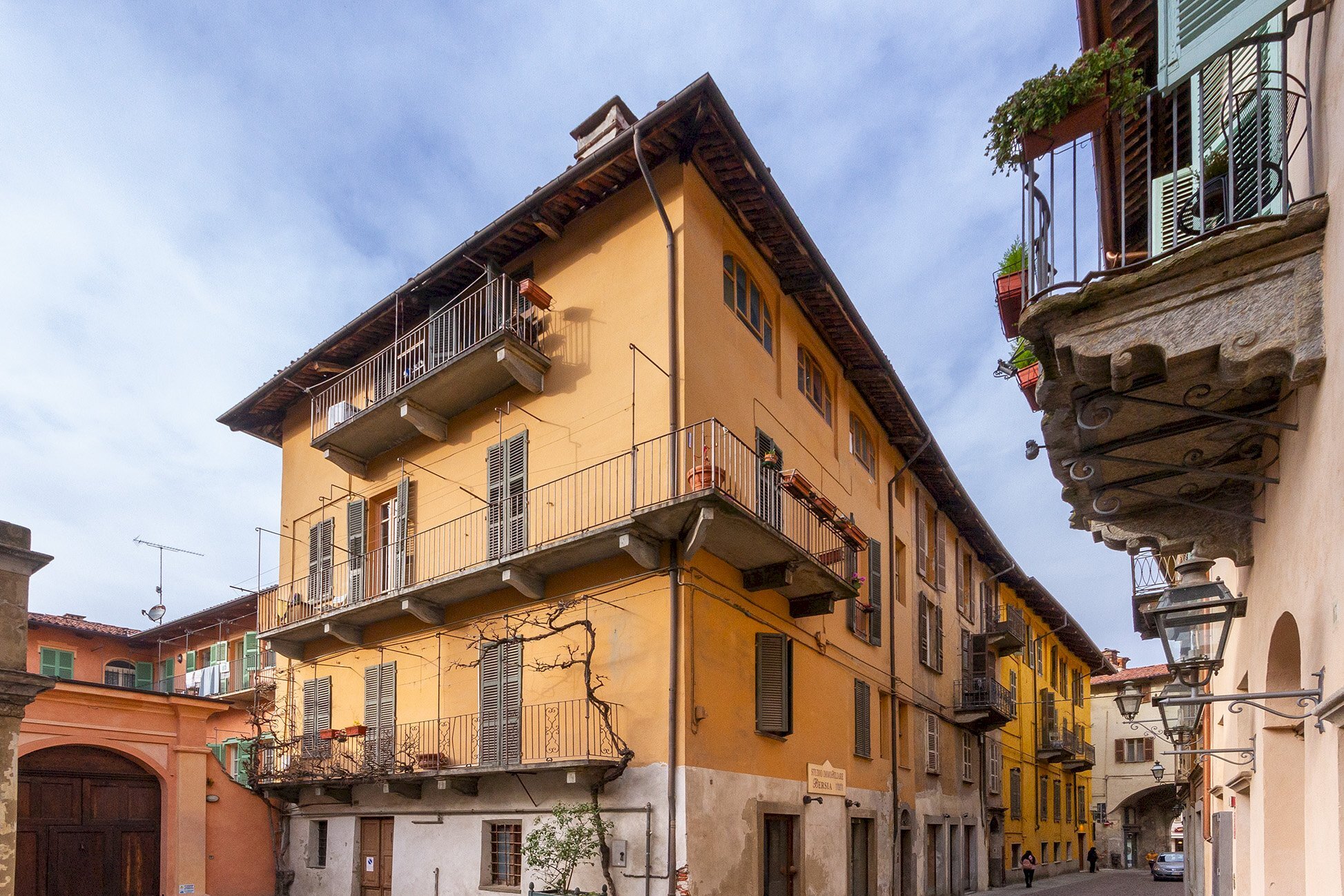 Trilocale Via Palazzo di Città, 10, Saluzzo - foto 3