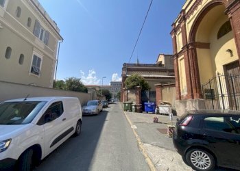 Box Savona, Savona (zona Villetta) - foto 1