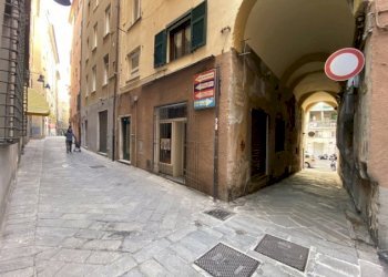 Locale Commerciale Savona, Savona (zona Darsena) - foto 1