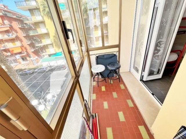Four-room apartment Borghetto Santo Spirito - photo 1