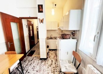 Four-room apartment Borghetto Santo Spirito - photo 21