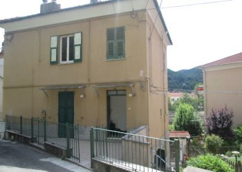 Portion of a house Ronco Scrivia - photo 15