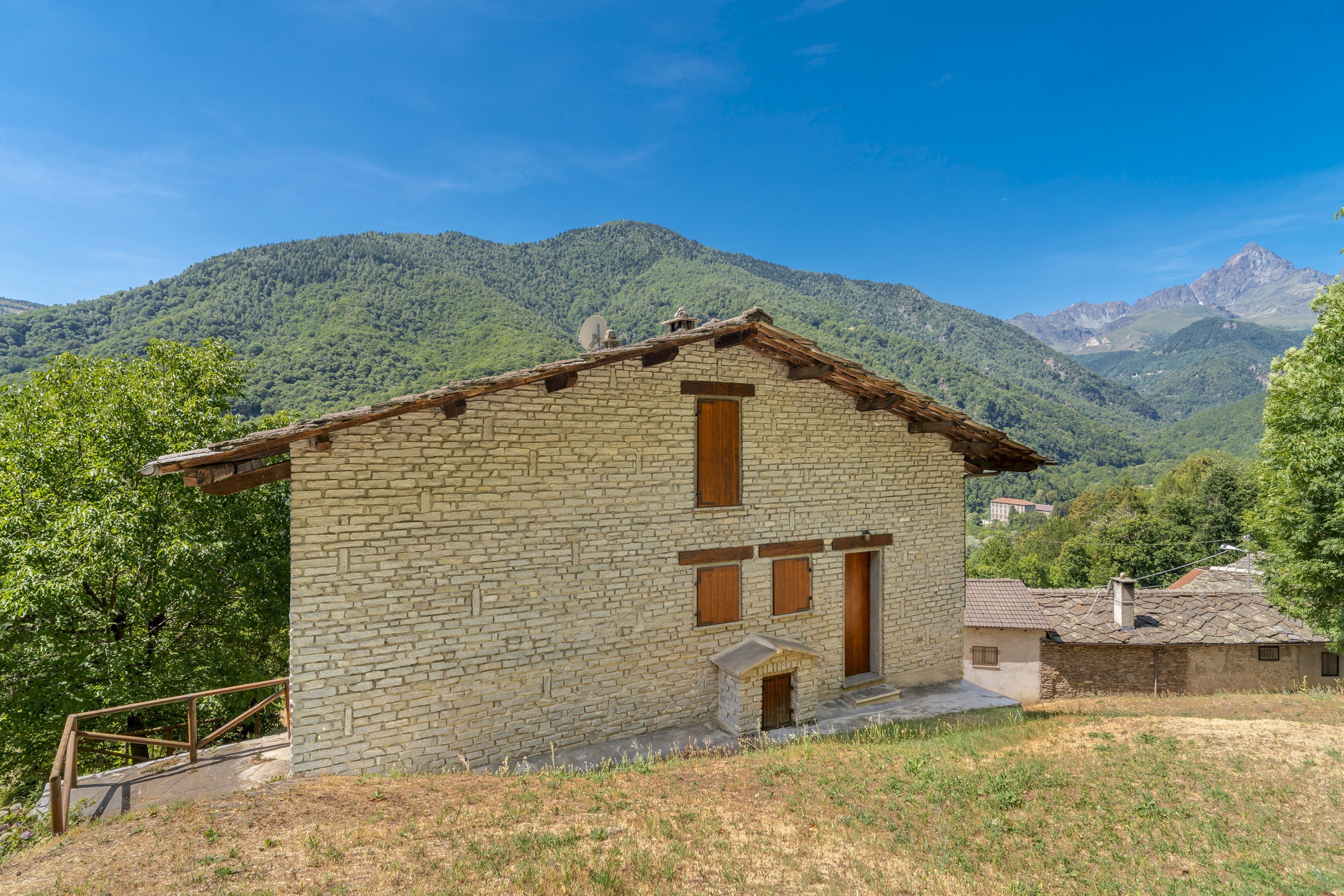 Baita Borgata Bertorello, Snc, Paesana - photo 1