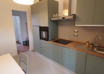 Three-room apartment Via Caramagna, Torino - photo 8