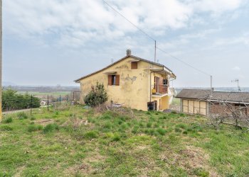 Casa indipendente Via Provinciale Saluzzo 32, 62, Barge - foto 4
