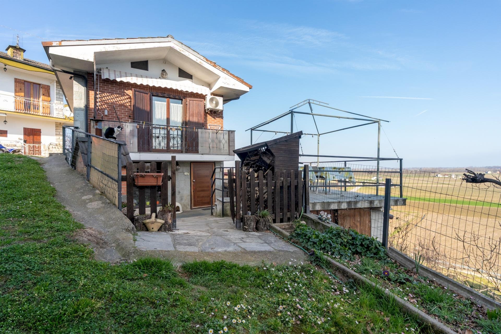 Casa semi indipendente Via Provinciale Saluzzo, 62, Barge - foto 1