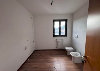 Trilocale PIAZZA LE PETIT, Ponte Lambro - foto 8