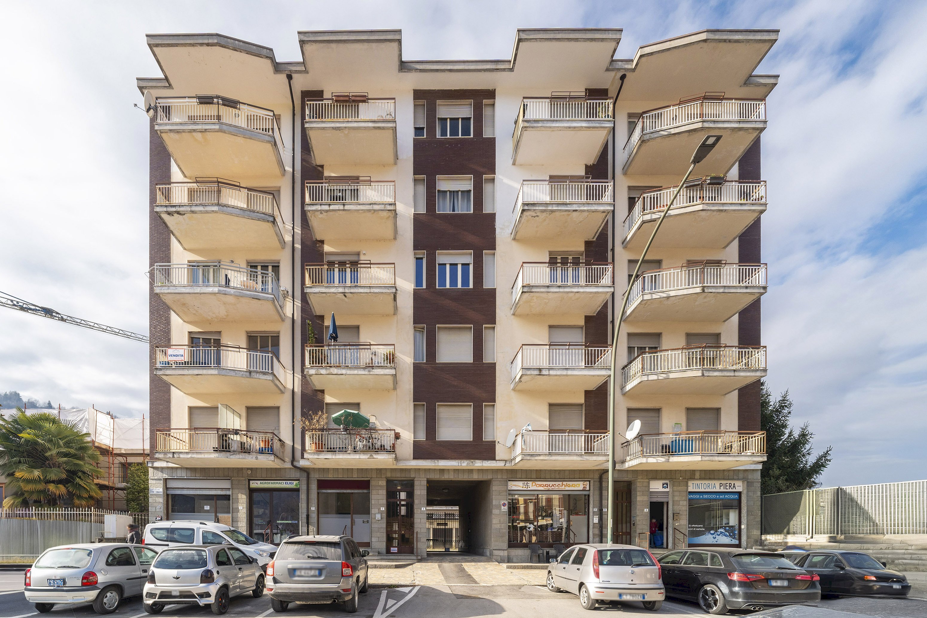 Apartment Piazza Luigi Einaudi, 5, Barge - photo 1