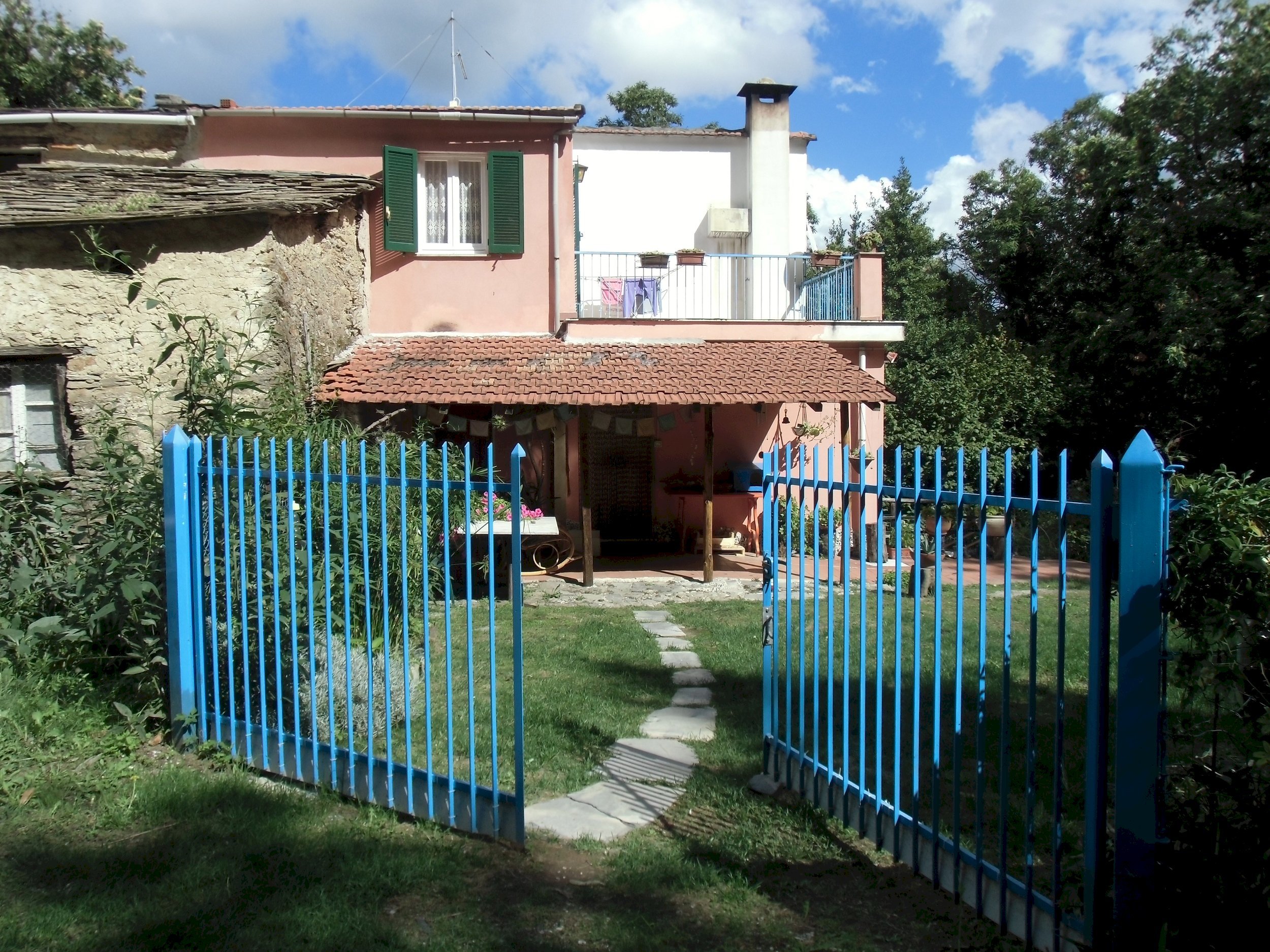 Independent house Ne - photo 1