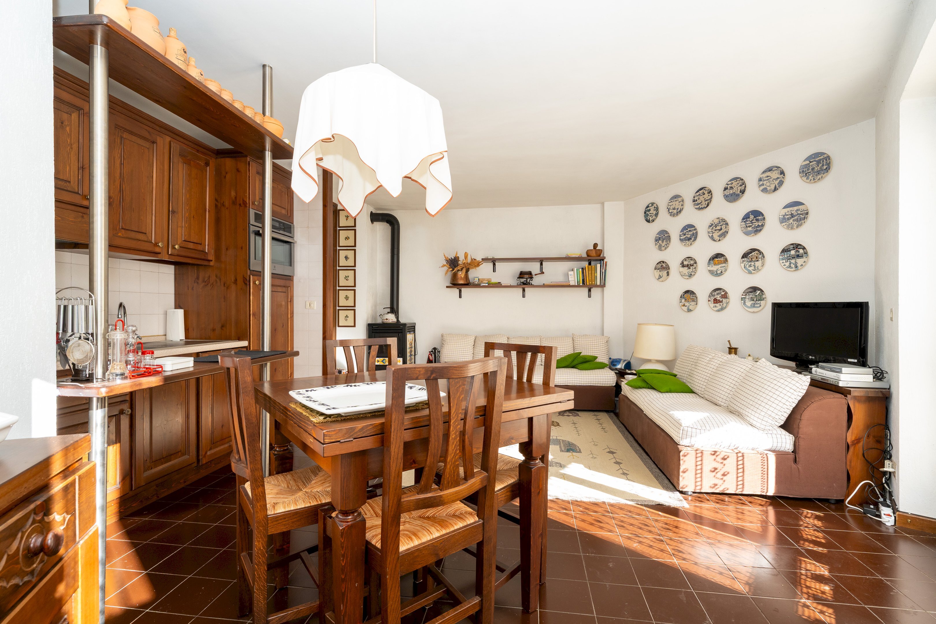 Three-room apartment Via Roma, 116, Sampeyre - photo 1