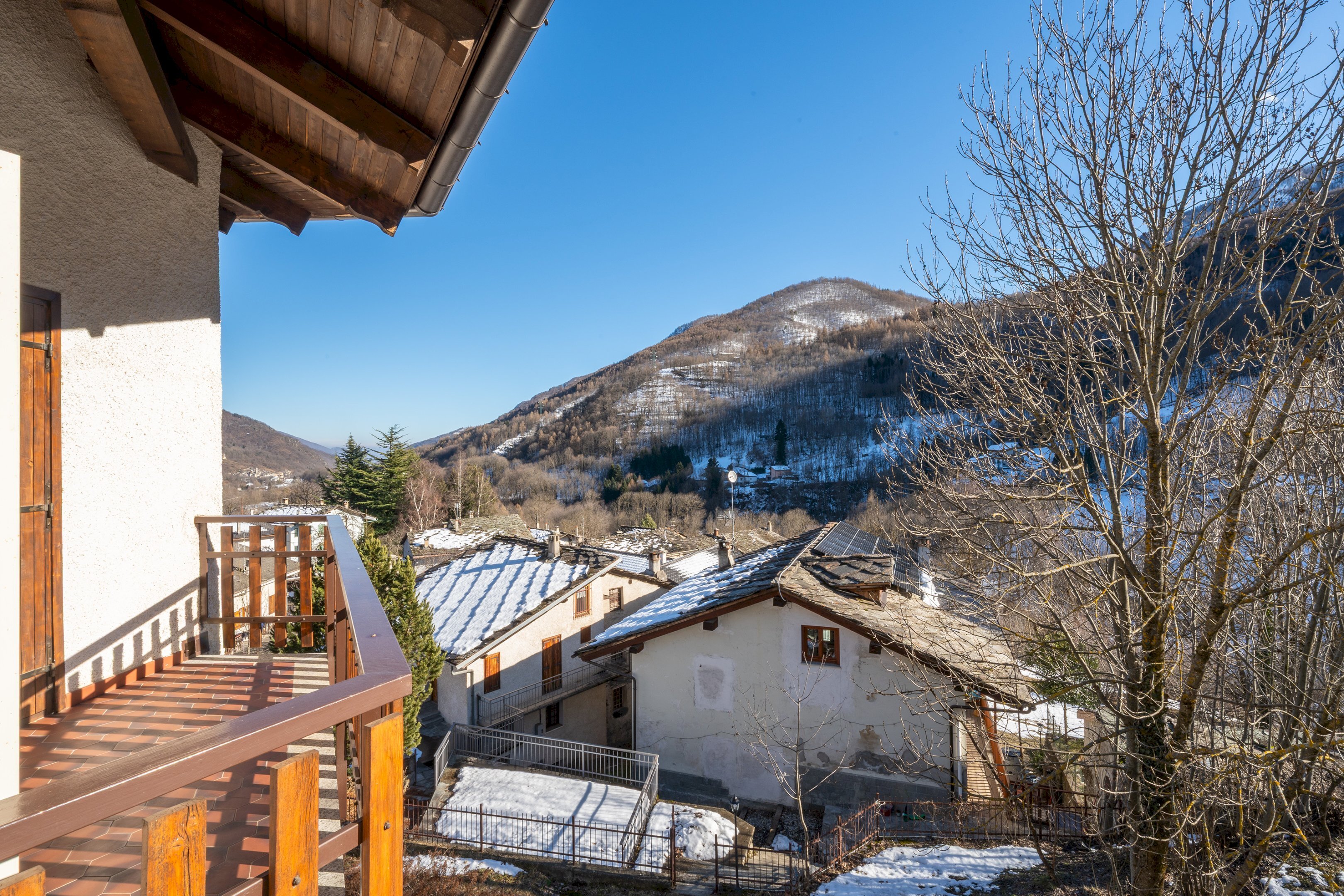 Three-room apartment Via Roma, 116, Sampeyre - photo 2