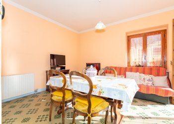 Apartment Via Mistral, Monterosso Grana - photo 4