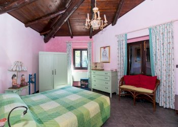 Casa indipendente Borgata Santa Margherita di Calcinere, Snc, Paesana - foto 12