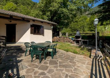 Casa indipendente Borgata Santa Margherita di Calcinere, Snc, Paesana - foto 1