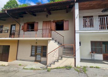 Rustic Borgata Piane, Snc, Paesana - photo 1