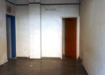 cave1 - Shop via delle cave, Roma - photo 9