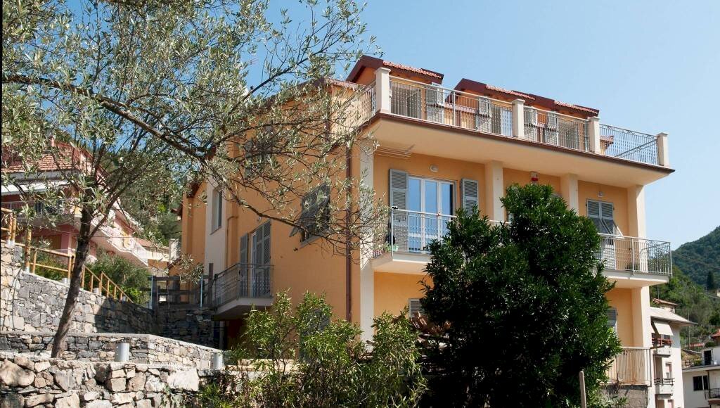 Facciata - Trilocale via Giovanni Trossarelli, 21B, Genova - foto 2