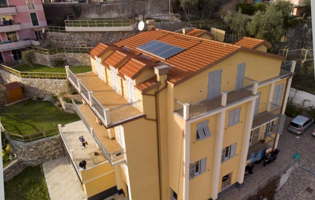 Facciata - Trilocale via Giovanni Trossarelli, 21B, Genova - foto 3