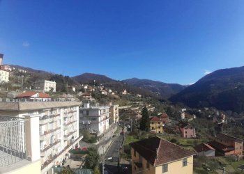 Vista - Trilocale via Giovanni Trossarelli, 21B, Genova - foto 5