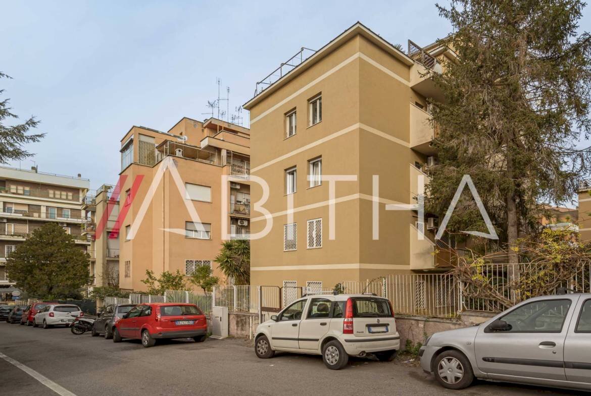 Trilocale Via Giuseppe Chiarini, Roma - foto 1