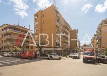 Trilocale Via Francesco D'ovidio, Roma - foto 1