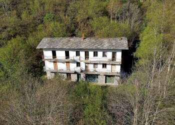 Esterno - Casa indipendente Borgata Sibona, 2, Brossasco - foto 1