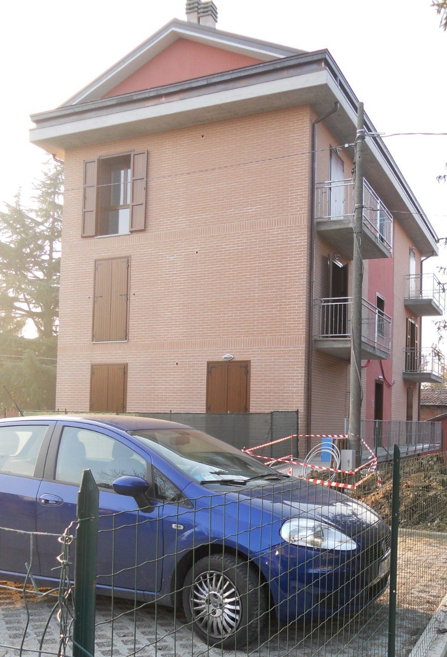 Apartment Reggio nell'Emilia - photo 1