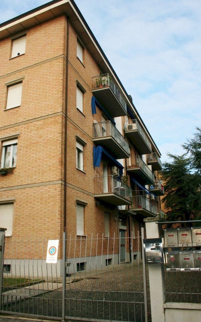 Apartment Reggio nell'Emilia - photo 2