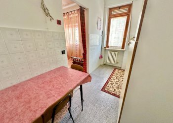 Two-room apartment Via Vittorio Emanuele II°, 190, Sampeyre - photo 4
