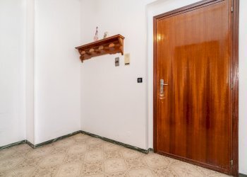 Two-room apartment Via Vittorio Emanuele II°, 190, Sampeyre - photo 10