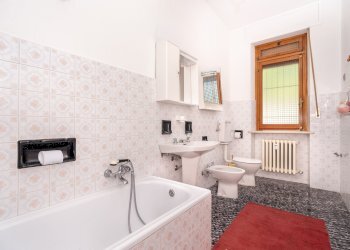 Two-room apartment Via Vittorio Emanuele II°, 190, Sampeyre - photo 11