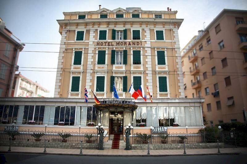 Facciata - Attività Commerciale corso Giacomo Matteotti, 22, Milano - foto 3