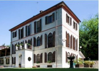 Facciata - Attività Commerciale corso Giacomo Matteotti, 22, Milano - foto 12