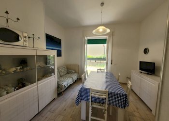 Quadrilocale Viale Italia 28, Castagneto Carducci - foto 1