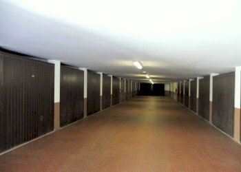 La corsia di manovra - Box via Roma, 39, Fenestrelle - foto 3