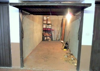 Il box - Box via Roma, 39, Fenestrelle - foto 5