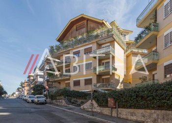 Apartment via Isidoro Del Lungo, Roma - photo 1