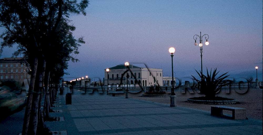 Commercial Activity Via Grande, Livorno - photo 1