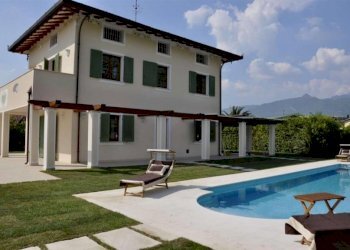 37.jpg - Villa Forte dei Marmi - foto 2