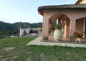 DSCN9484.JPG - Villa Sarzana - foto 2