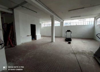 lu8.jpg - Locale Commerciale Luni - foto 3