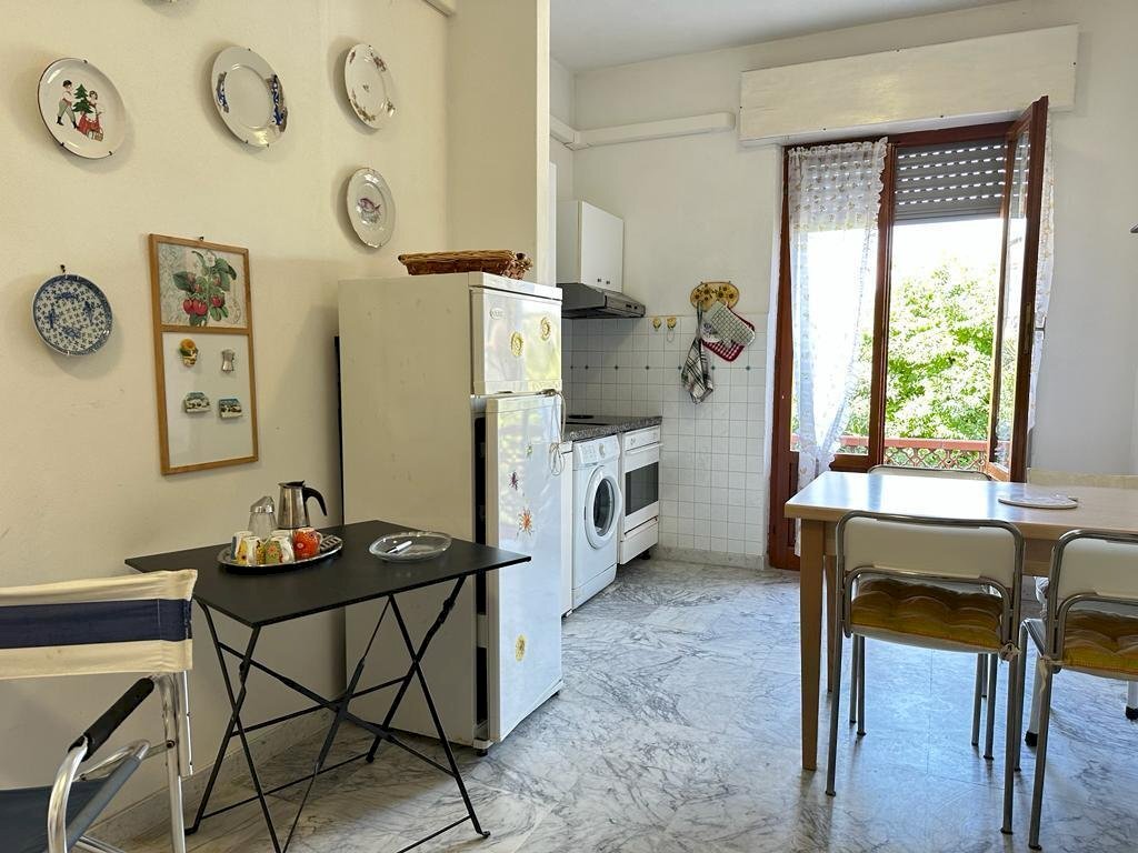 am1.jpg - Two-room apartment Ameglia - photo 3