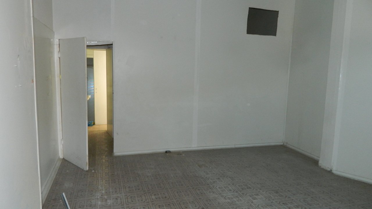 DSCN8684.JPG - Commercial Premises Luni - photo 2