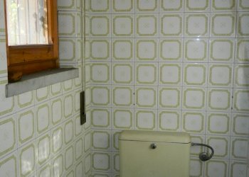 DSCN8687.JPG - Locale Commerciale Luni - foto 5